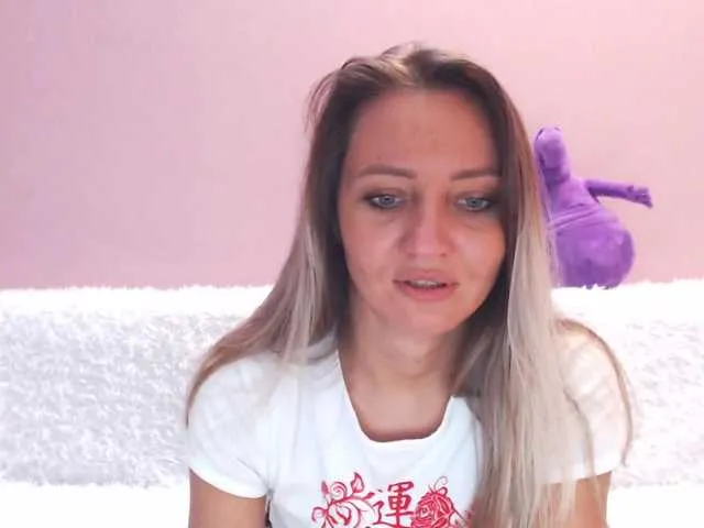 Live sex webcam photo for Gamora- #272102974