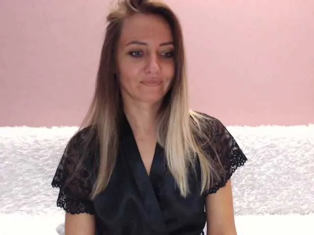 Live sex webcam photo for Gamora- #273442424