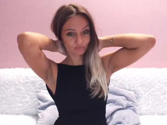 Live sex webcam photo for Gamora- #274025940