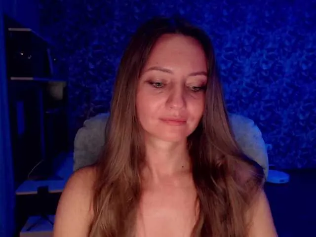 Live sex webcam photo for Gamora- #290270757