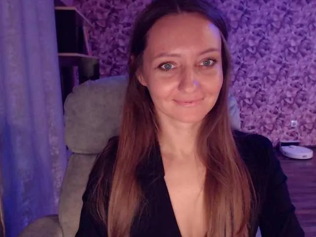 Live sex webcam photo for Gamora- #291074455