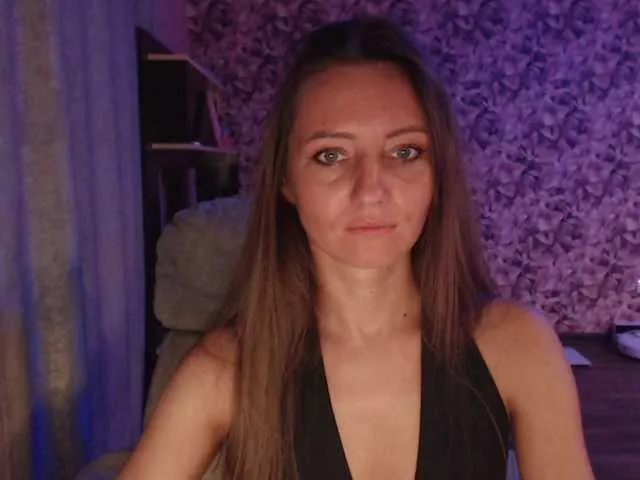 Live sex webcam photo for Gamora- #291357371