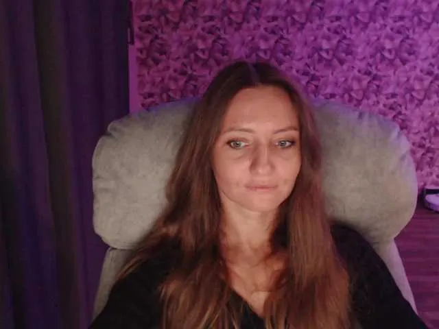 Live sex webcam photo for Gamora- #291573511