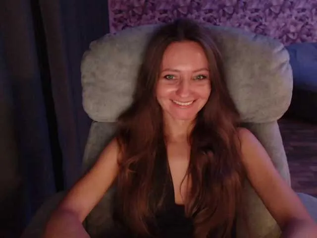 Live sex webcam photo for Gamora- #292351880