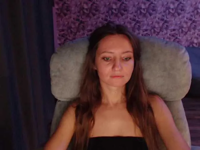 Live sex webcam photo for Gamora- #292380376