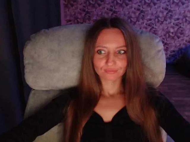Live sex webcam photo for Gamora- #292386092