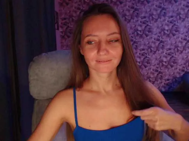 Live sex webcam photo for Gamora- #292398689