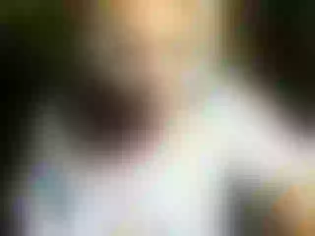 Live sex webcam photo for GardenerofIllusions #292263537