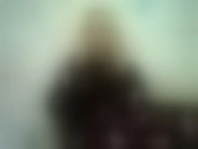 Live sex webcam photo for GardenerofIllusions #292988567