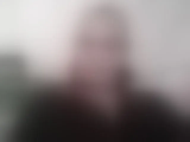Live sex webcam photo for GardenerofIllusions #293821140