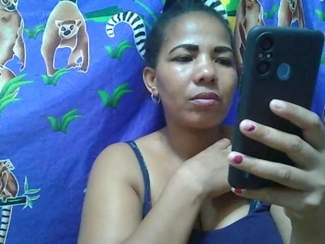 Live sex webcam photo for Gastania #276654403