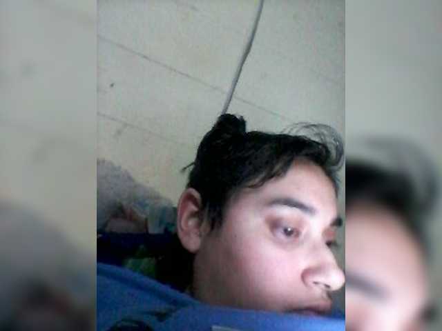 Live sex webcam photo for Gatitadeazucar098 #276472267