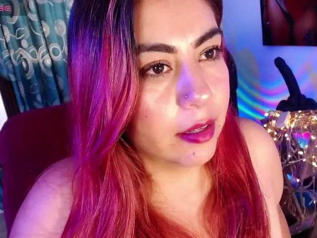 Live sex webcam photo for GatuSexx #291922357