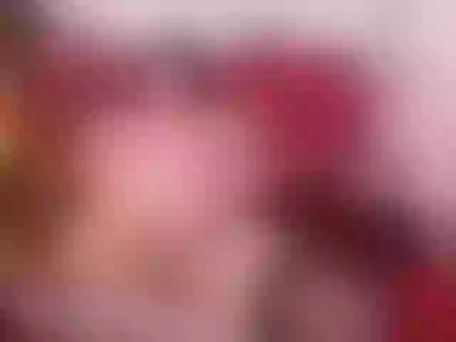 Live sex webcam photo for GelyRozen #272168333