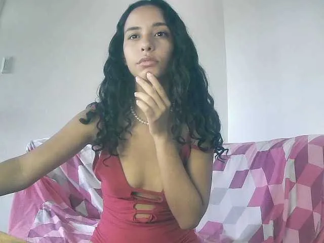 Live sex webcam photo for Gemagarcia33 #274463167