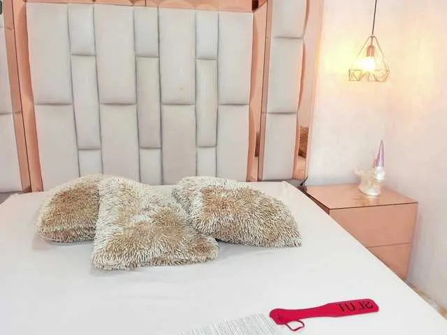 Live sex webcam photo for Gemma-carther #276091309