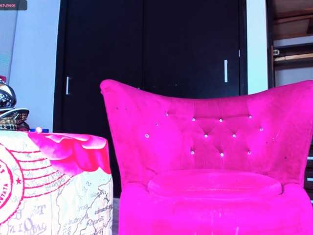 Live sex webcam photo for Gemmaa-BlackX #290407231