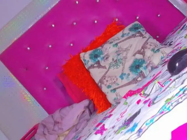 Live sex webcam photo for Gemmaa-BlackX #291115222