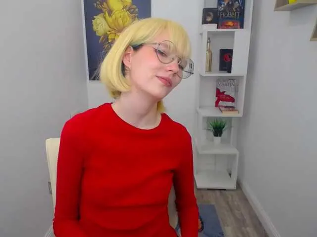 Live sex webcam photo for GentleFlow #275666124