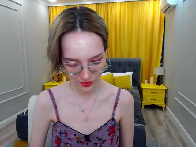 Live sex webcam photo for GentleFlow #276131690