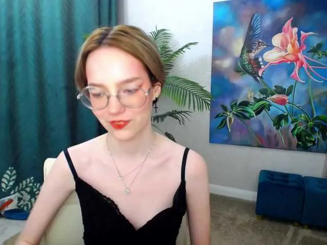 Live sex webcam photo for GentleFlow #276139264