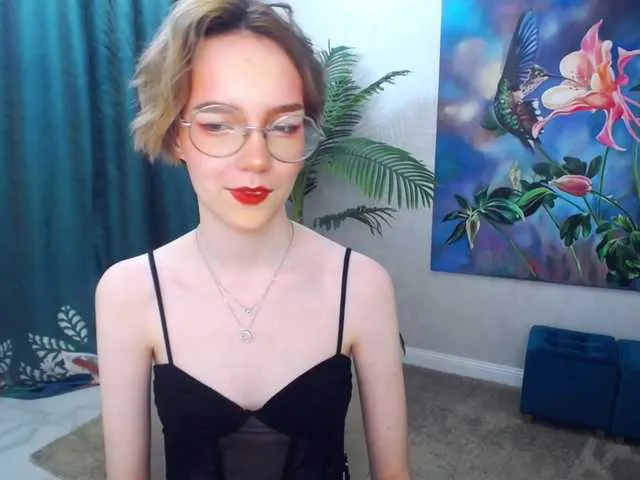 Live sex webcam photo for GentleFlow #276150522