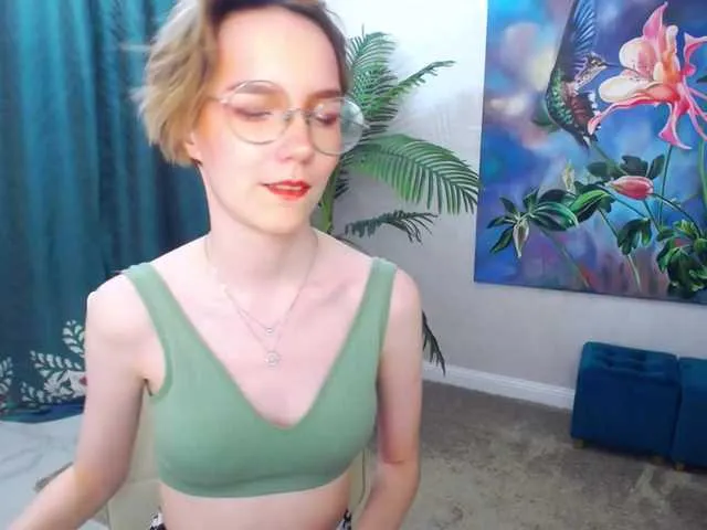 Live sex webcam photo for GentleFlow #276152664