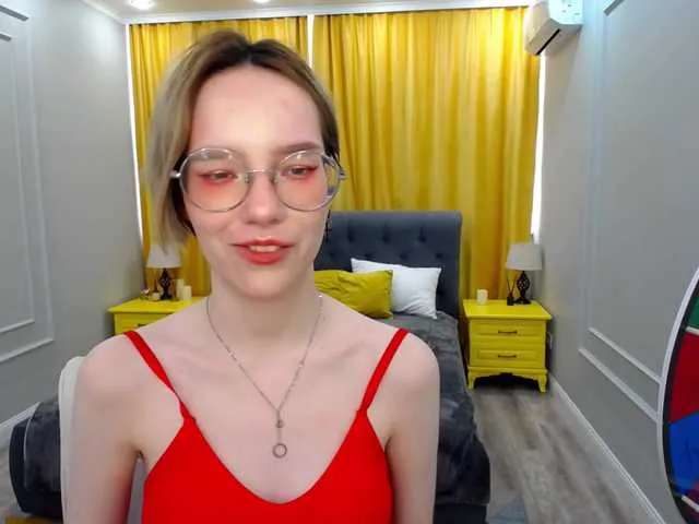 Live sex webcam photo for GentleFlow #276266462