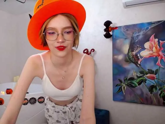 Live sex webcam photo for GentleFlow #276584580