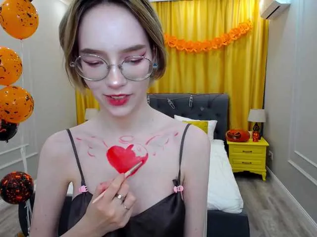 Live sex webcam photo for GentleFlow #276621211