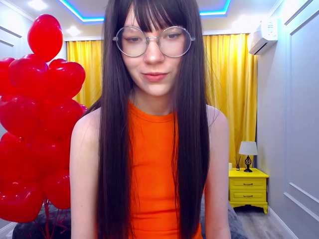 Live sex webcam photo for GentleFlow #277314449