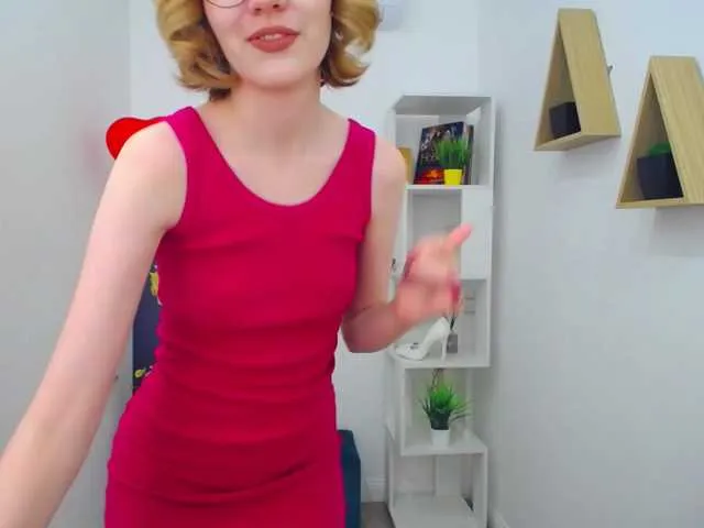 Live sex webcam photo for GentleFlow #277375085