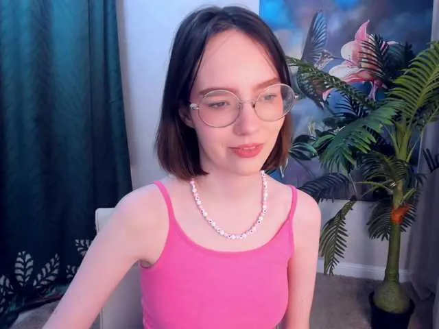 Live sex webcam photo for GentleFlow #277711675