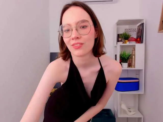 Live sex webcam photo for GentleFlow #277746815