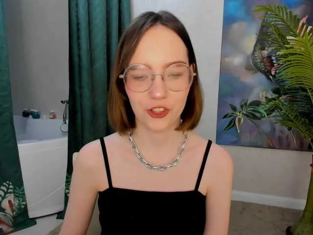 Live sex webcam photo for GentleFlow #277780039