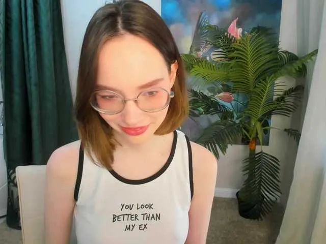 Live sex webcam photo for GentleFlow #277880727