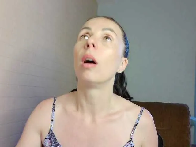Live sex webcam photo for GentleSweet #291152758
