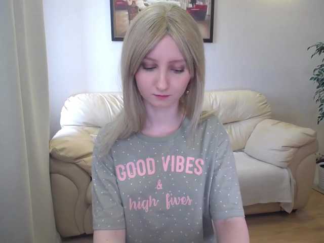 Live sex webcam photo for Gentledawn #272549504