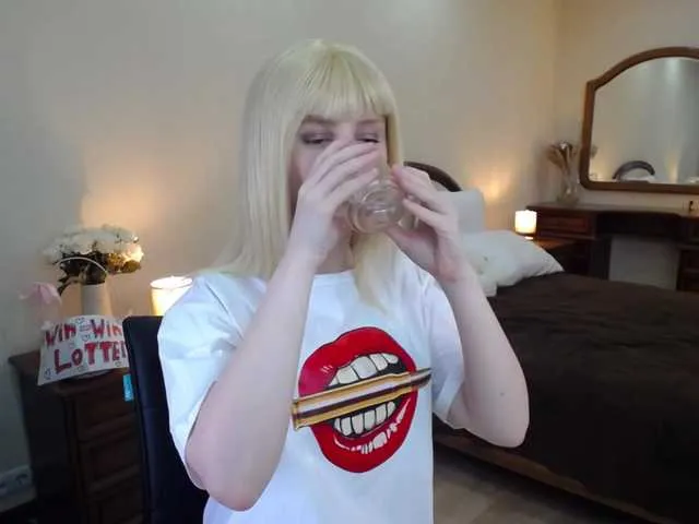 Live sex webcam photo for Gentledawn #273407438