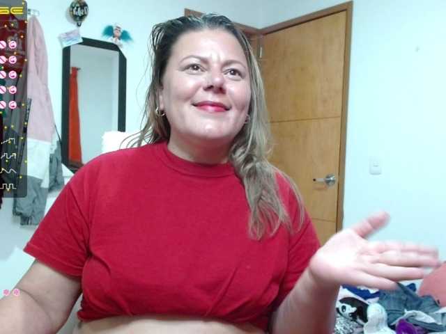 Live sex webcam photo for Georgette3 #272168565