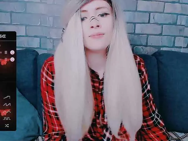 Live sex webcam photo for GeraBrown #277031932