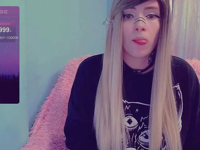 Live sex webcam photo for GeraBrown #277936563