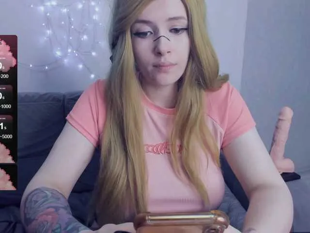 Live sex webcam photo for GeraBrown #291162361