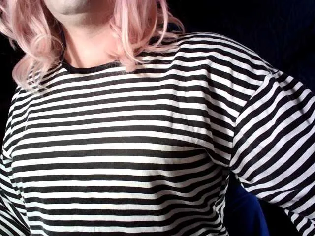 Live sex webcam photo for German55551 #277825252