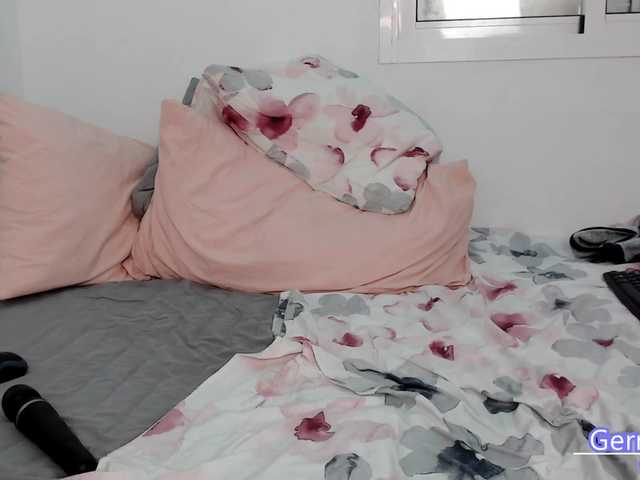 Live sex webcam photo for Germangirl96 #274587311