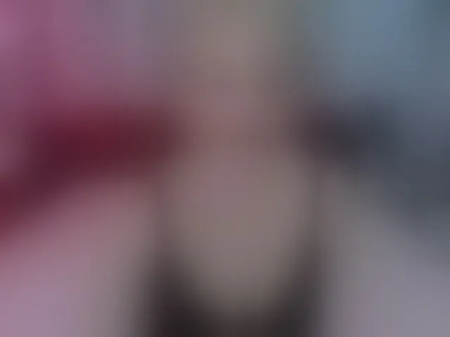 Live sex webcam photo for GessaBelluci #293100702