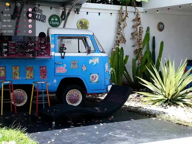 Live sex webcam photo for Gessifossa #276144216