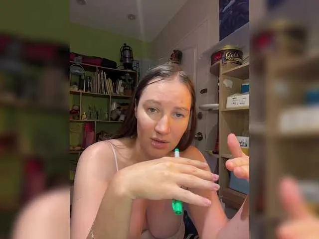 Live sex webcam photo for Gessifossa #292191830