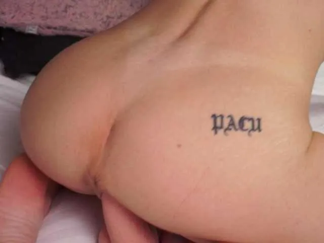 Live sex webcam photo for GetJinx #272037221