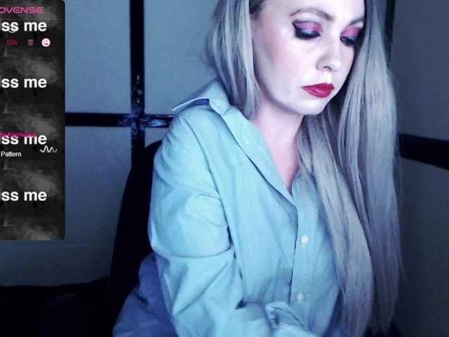 Live sex webcam photo for GeteraX #277752612